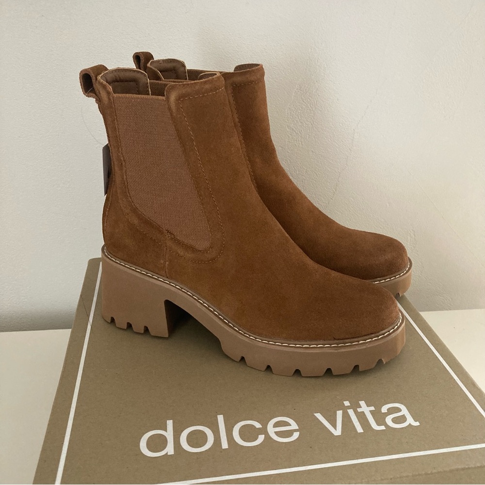 Dolce Vita Hawk H2O Ankle Boots — NIB (New in Box) in Chestnut Suede (6.5).
